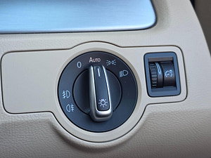 Volkswagen CC thumbnail