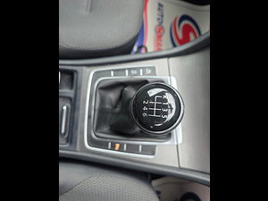 Volkswagen Golf thumbnail