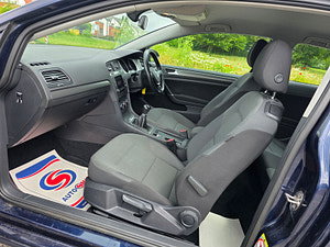 Volkswagen Golf thumbnail