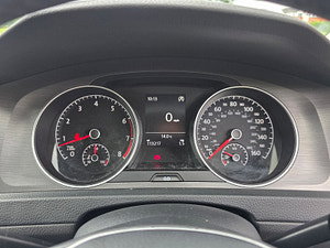 Volkswagen Golf thumbnail
