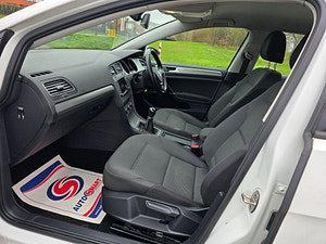 Volkswagen Golf thumbnail