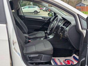 Volkswagen Golf thumbnail