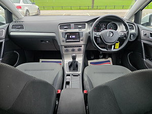 Volkswagen Golf thumbnail