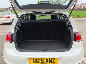 Volkswagen Golf thumbnail