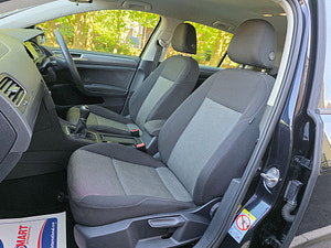 Volkswagen Golf thumbnail