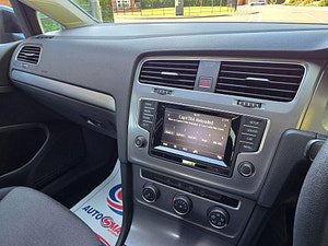 Volkswagen Golf thumbnail