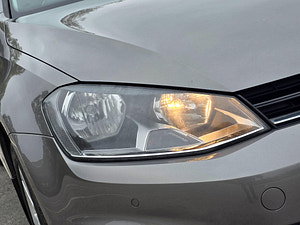 Volkswagen Golf thumbnail