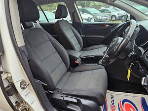 Volkswagen Golf thumbnail