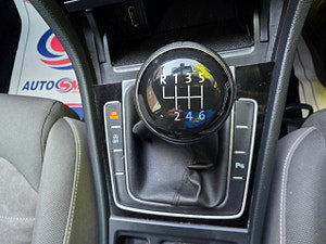 Volkswagen Golf thumbnail