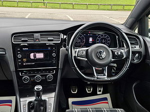 Volkswagen Golf thumbnail