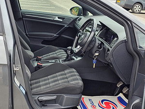 Volkswagen Golf thumbnail