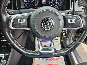 Volkswagen Golf thumbnail