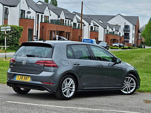 Volkswagen Golf thumbnail