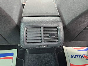 Volkswagen Golf thumbnail