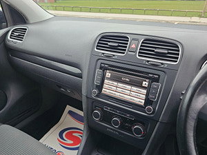 Volkswagen Golf thumbnail
