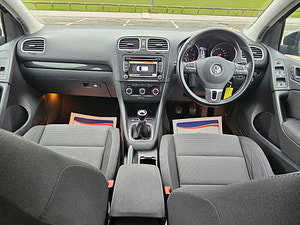 Volkswagen Golf thumbnail