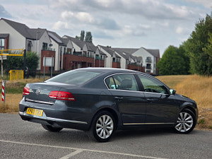 Volkswagen Passat thumbnail