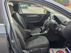 Volkswagen Passat thumbnail