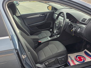 Volkswagen Passat thumbnail
