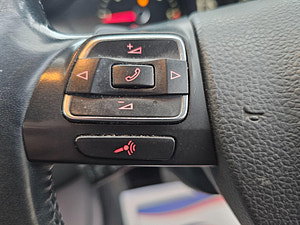 Volkswagen Passat thumbnail