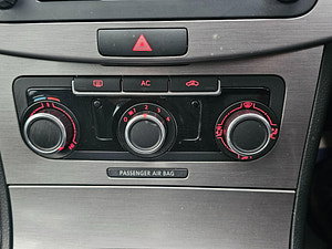 Volkswagen Passat thumbnail