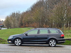 Volkswagen Passat thumbnail