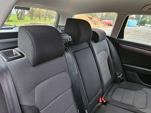 Volkswagen Passat thumbnail
