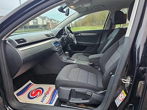 Volkswagen Passat thumbnail