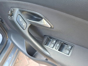 Volkswagen Polo thumbnail