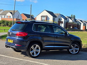 Volkswagen Tiguan thumbnail
