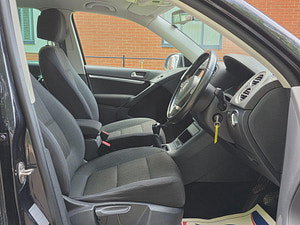 Volkswagen Tiguan thumbnail