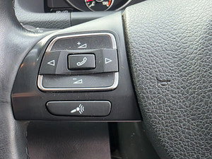 Volkswagen Touran thumbnail