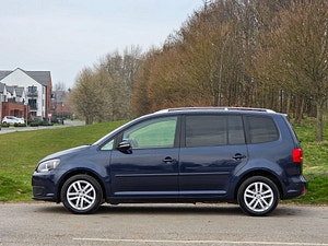 Volkswagen Touran thumbnail