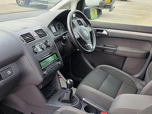 Volkswagen Touran thumbnail