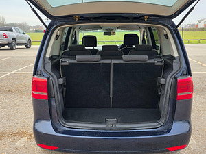 Volkswagen Touran thumbnail