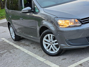 Volkswagen Touran thumbnail