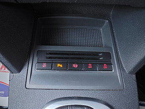 Volkswagen Touran thumbnail