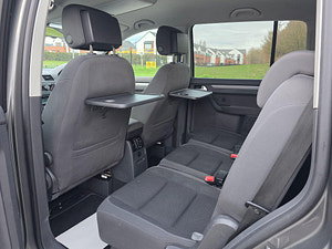 Volkswagen Touran thumbnail