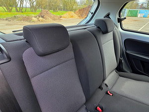 Volkswagen up! thumbnail