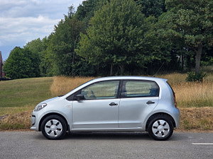 Volkswagen up! thumbnail