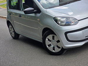 Volkswagen up! thumbnail