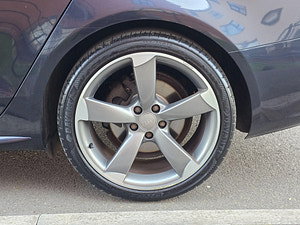 Audi A4 thumbnail
