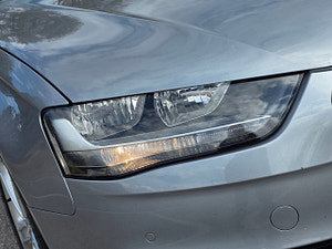 Audi A4 thumbnail