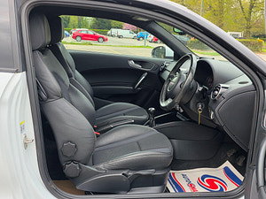 Audi A1 thumbnail