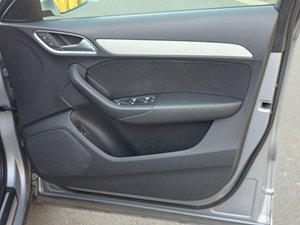 Audi Q3 thumbnail
