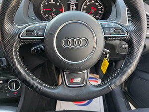 Audi Q3 thumbnail