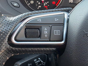 Audi Q3 thumbnail