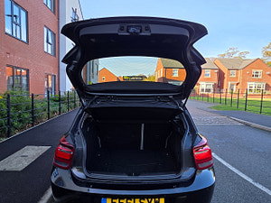 BMW 1 Series thumbnail