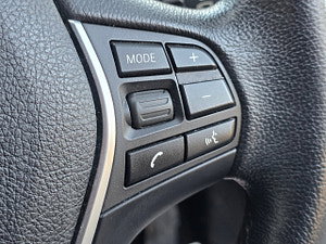 BMW 1 Series thumbnail