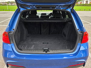 BMW 3 Series thumbnail